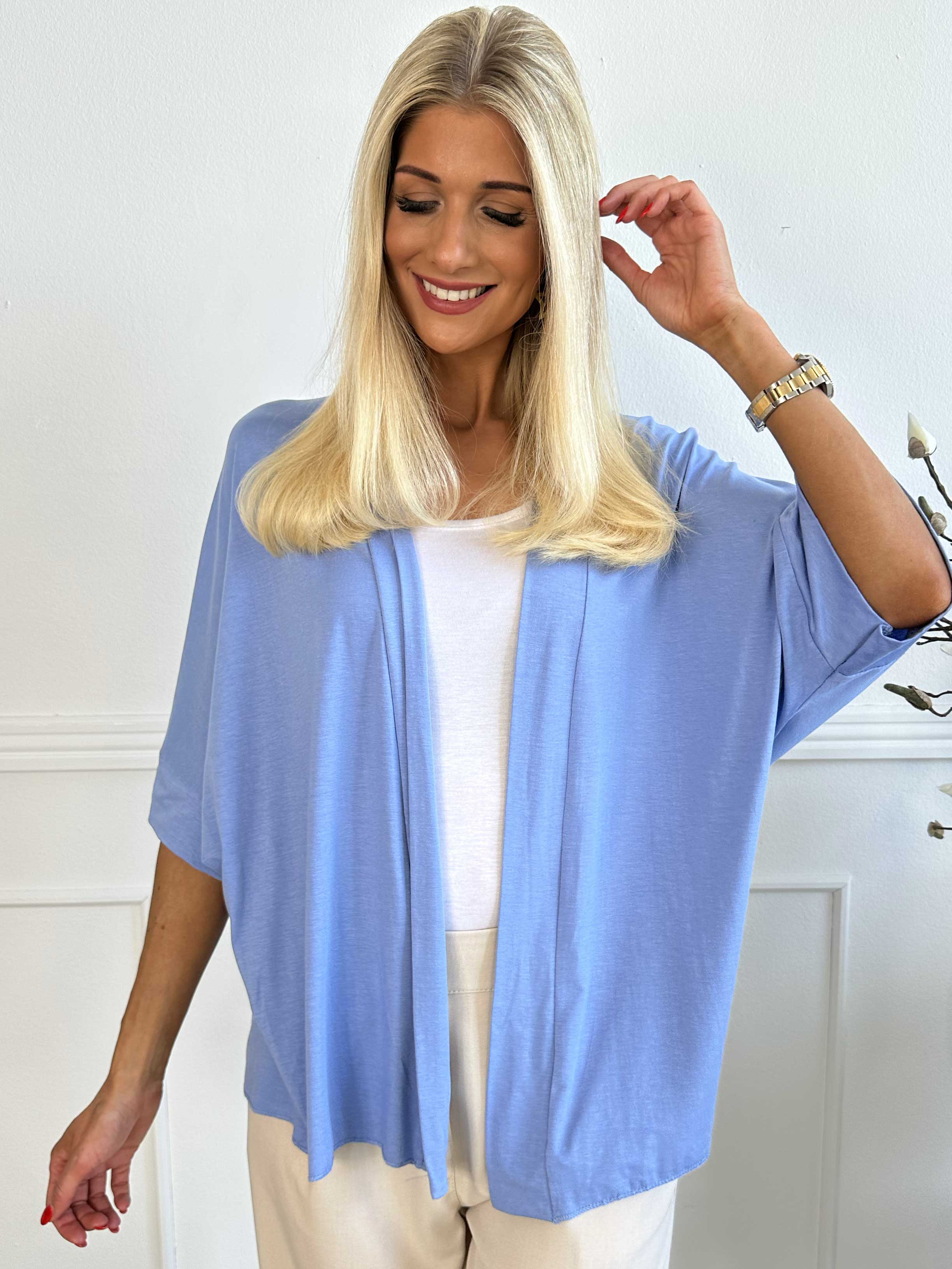 Mimi - Kort ensfarvet cardigan i viskose